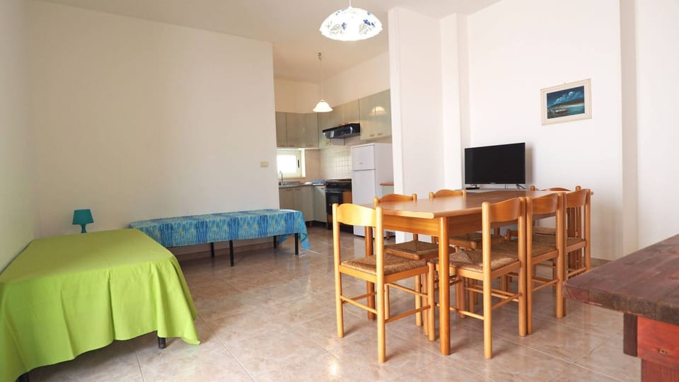 House, Smoking | 2 bedrooms