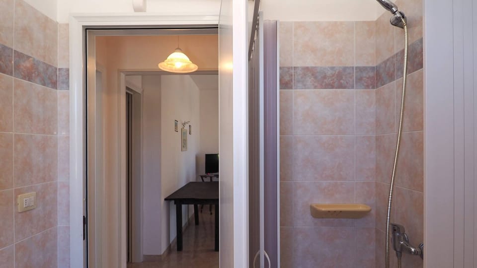 House, Smoking | 2 bedrooms