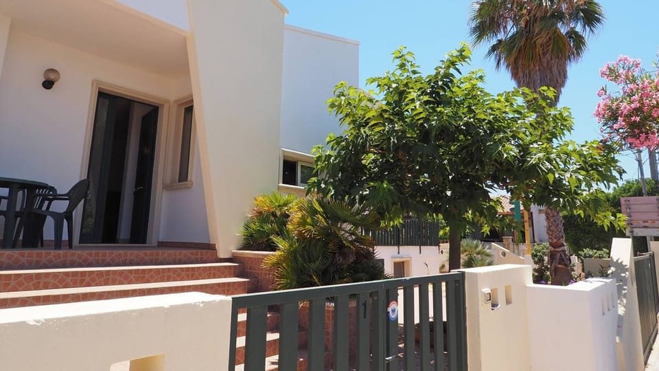 House, Smoking | 2 bedrooms