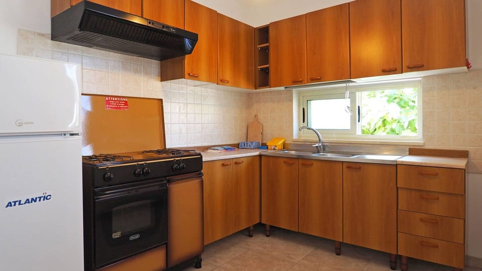 House, Smoking | 2 bedrooms