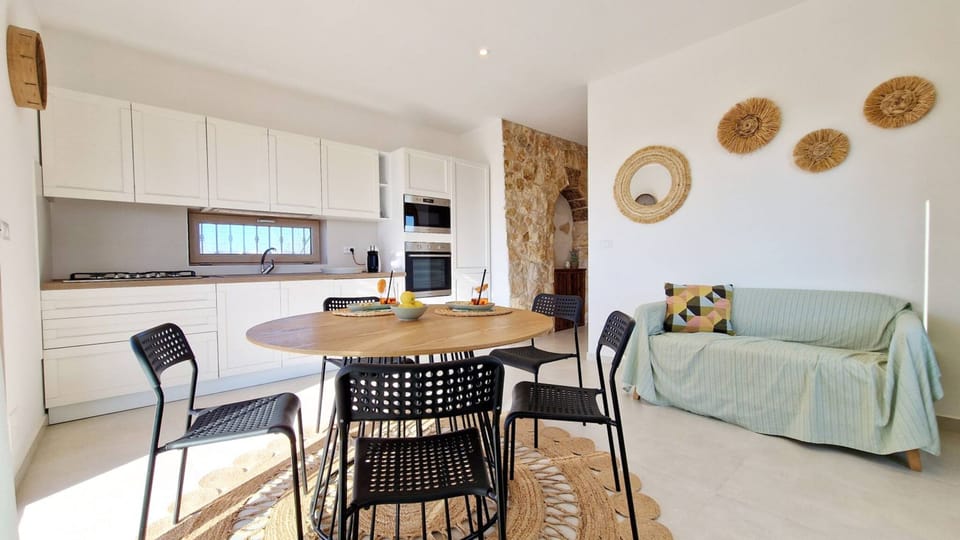 House, Smoking | 2 bedrooms