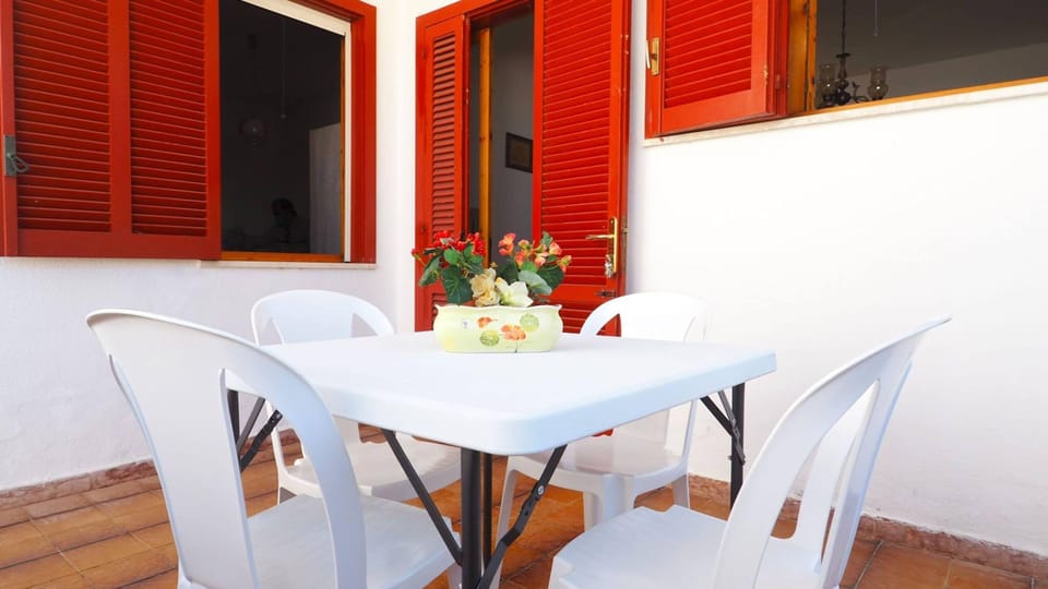 House, Smoking | 2 bedrooms