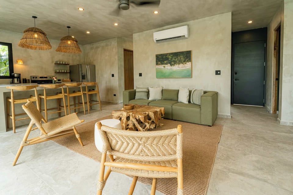 Luxury Open-Concept Living Room & Kitchen in Manuel Antonio Tree House