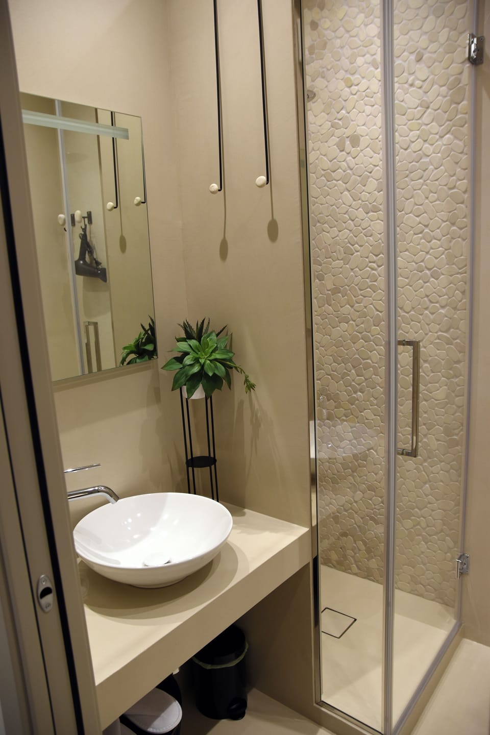 Superior Double Room, Private Bathroom, Sea View | Bathroom | Free toiletries, hair dryer, bathrobes, slippers