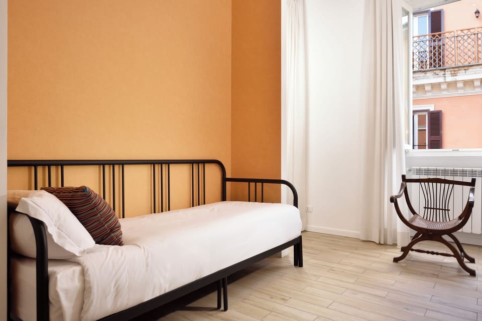 Suite | Free WiFi