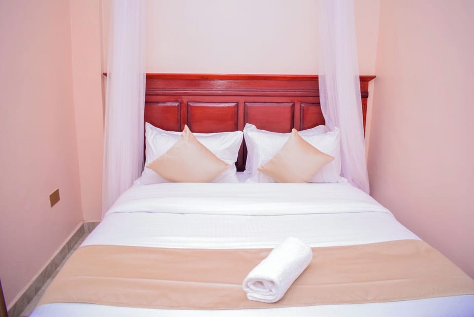 Deluxe Double Room | Free WiFi