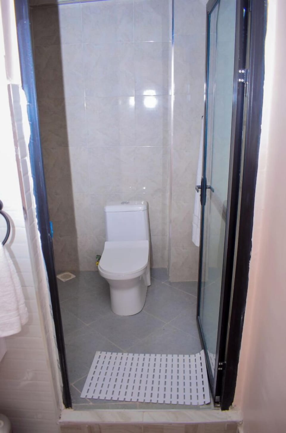 Deluxe Double Room | Bathroom