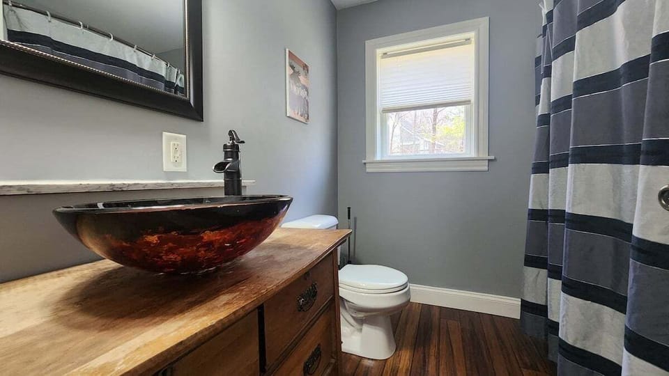 3/4 Bathroom Main Floor
