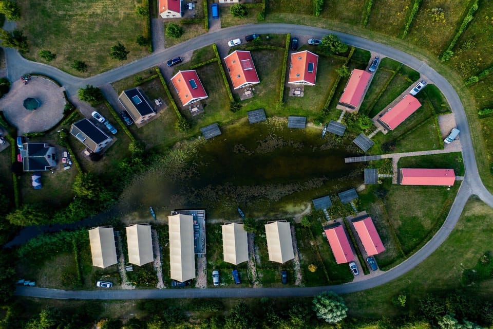 Immediate Surroundings [summer] (<1 km)