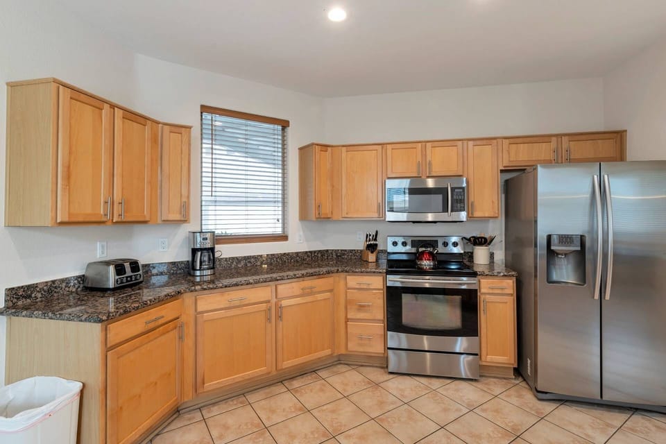 Great sized kitchen with traditional coffee maker