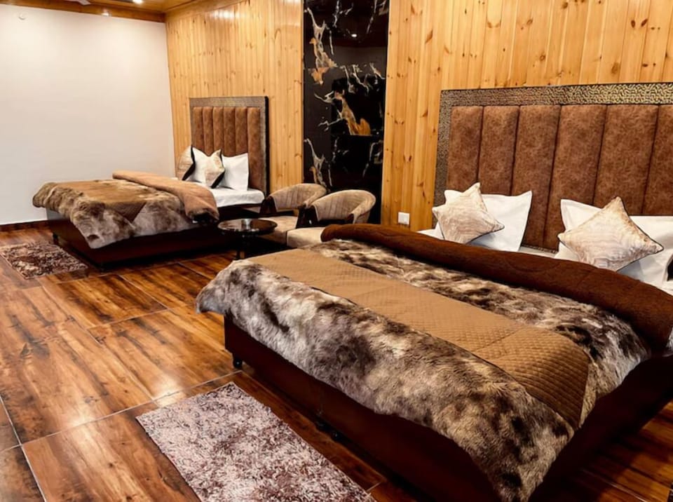 Family Double or Twin Room | Free WiFi