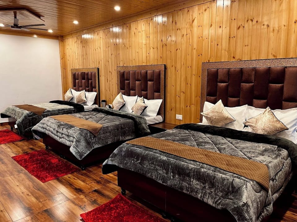 Family Triple Room | Free WiFi