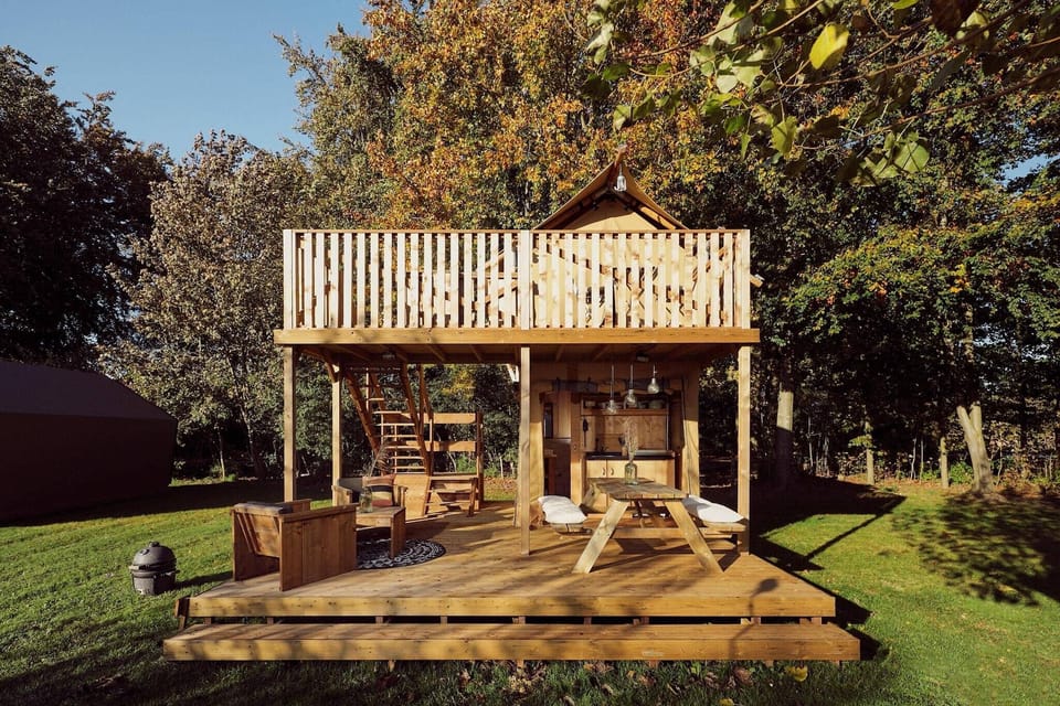 Holiday Home Exterior [summer]