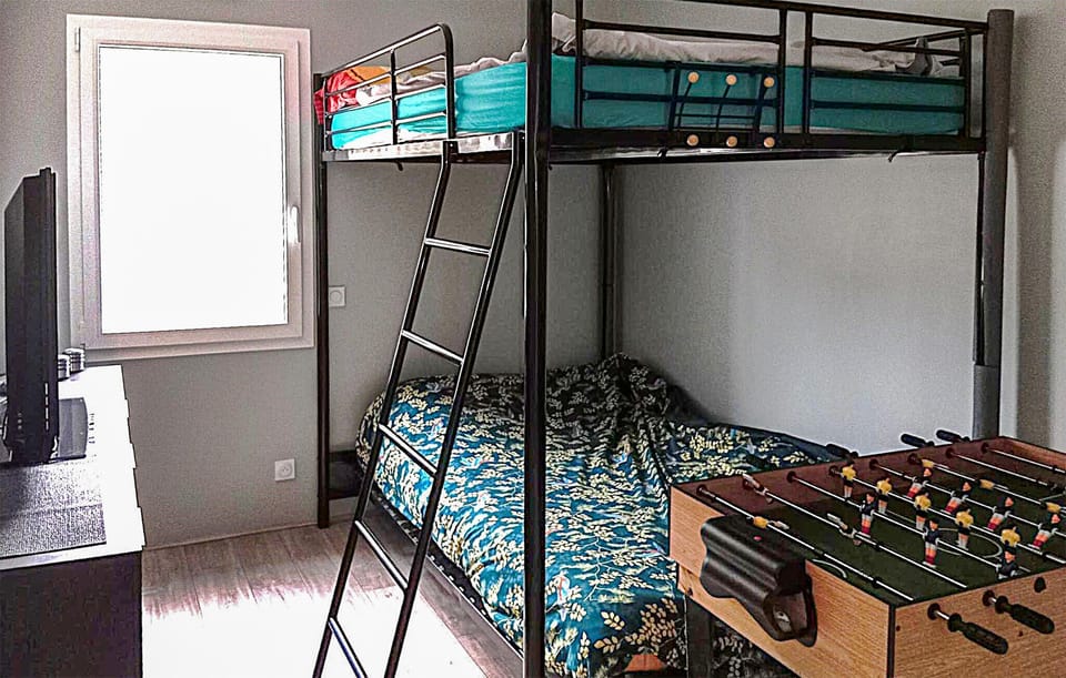 bed