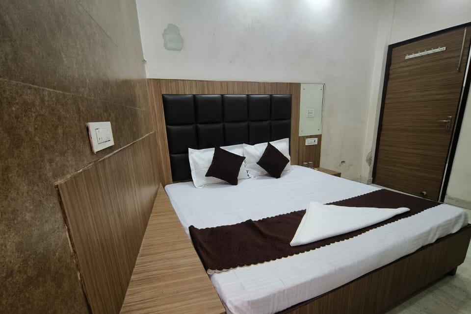 Deluxe Room | Free WiFi