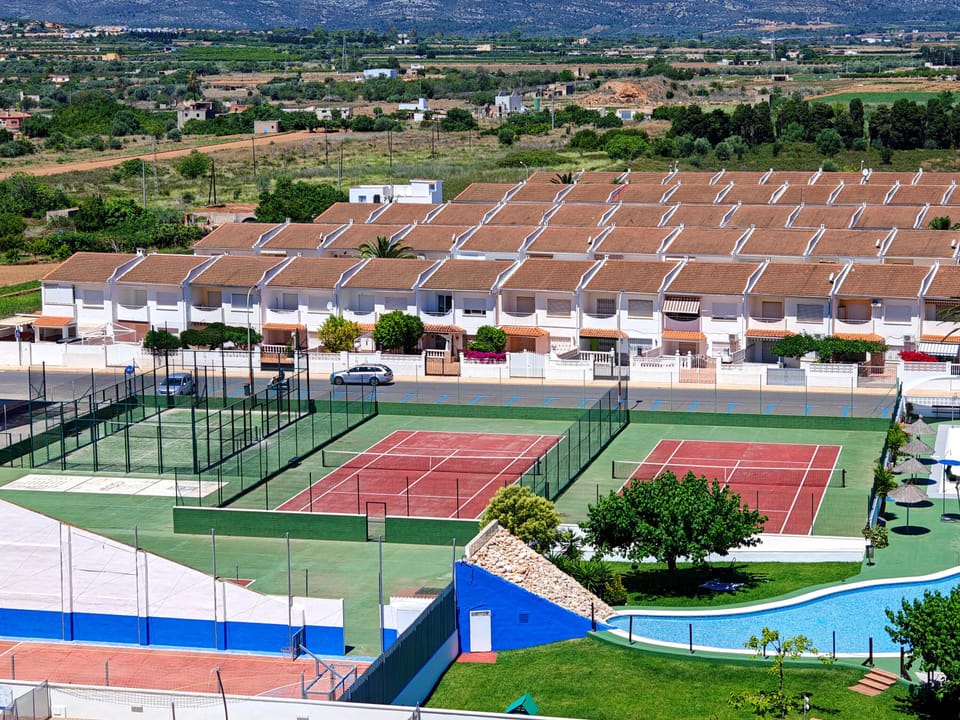 Sport court