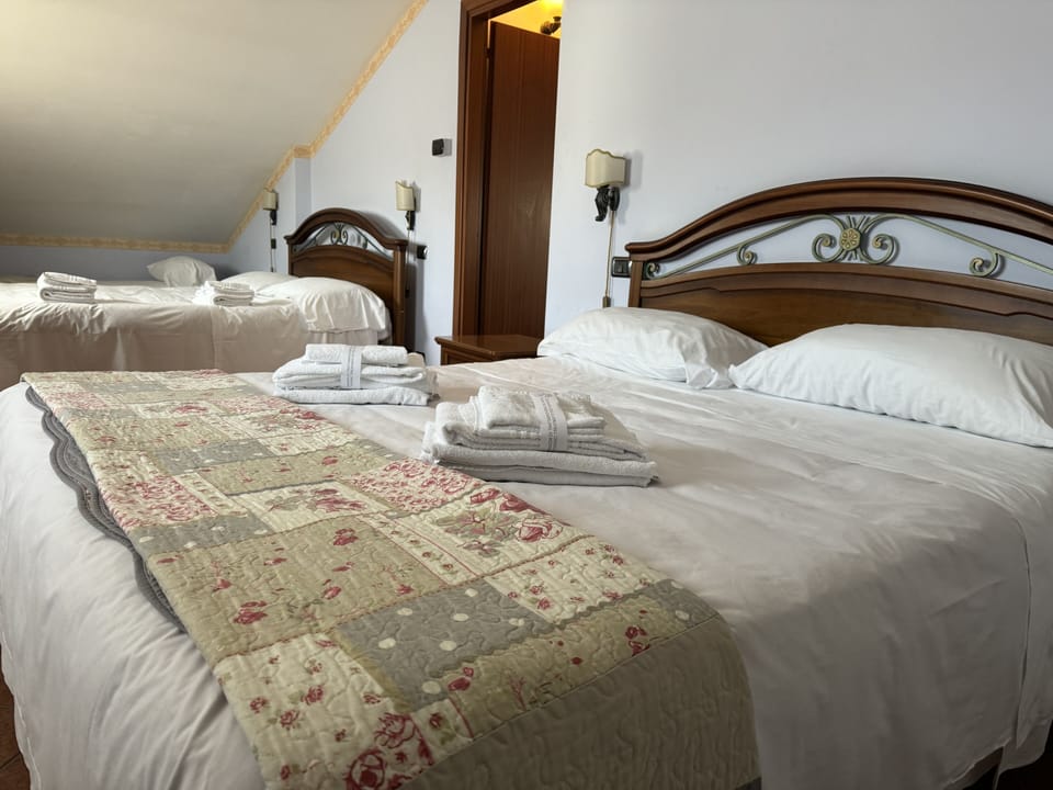 Family Room, 1 Bedroom, Non Smoking, Air conditioning | Egyptian cotton sheets, premium bedding, down comforters