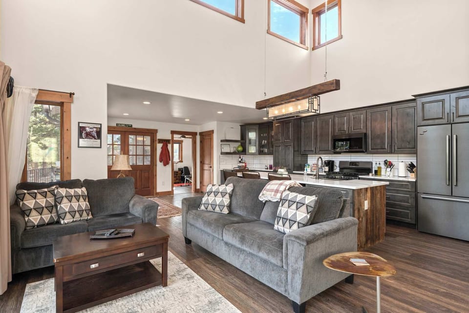 An open floor plan that invites freedom and connection—where every corner flows into the next, making it easy to relax, entertain, and enjoy. 