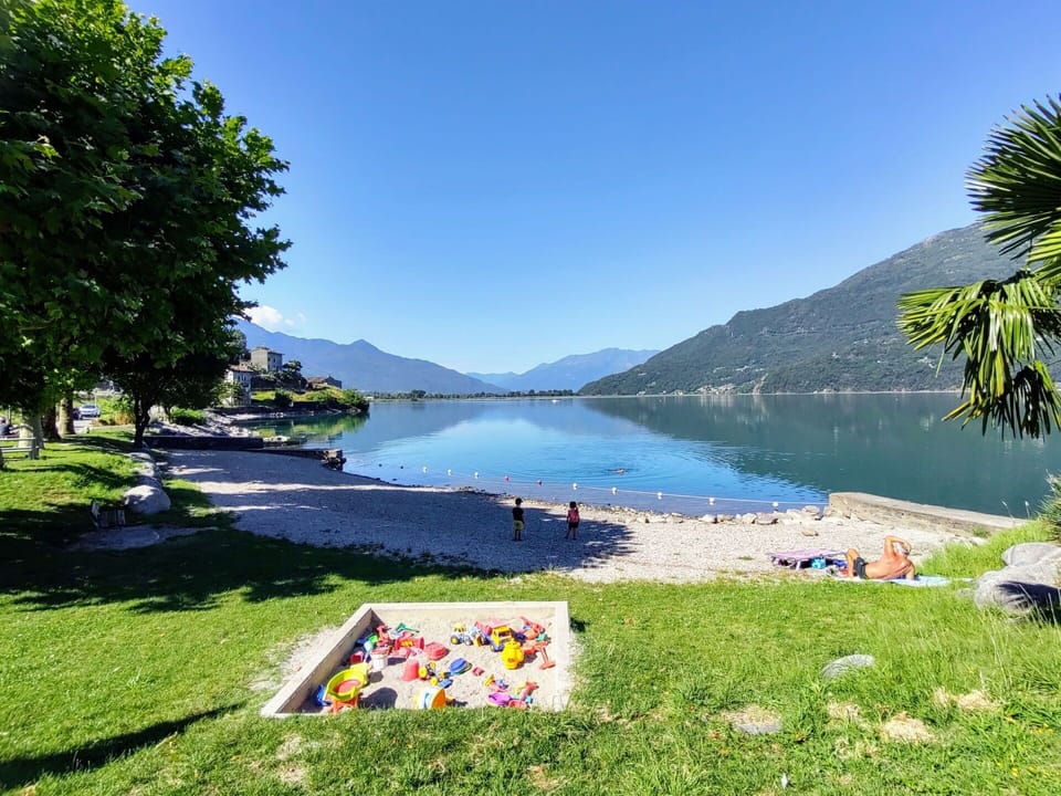 Mountain, Mountainous Landforms, Water, Water Resources, Body Of Water, Hill, Highland, Mountain Range, Natural Landscape, Landscape