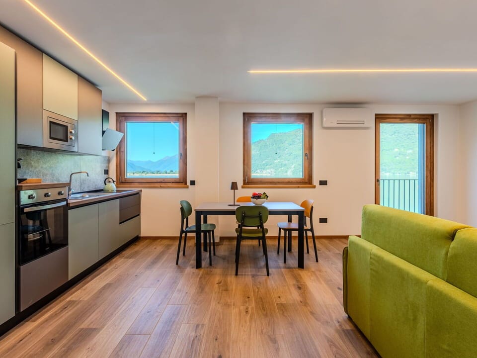 Interior Design, Wood, Flooring, Ceiling, Room, Floor, Lighting, Home, Furniture, Apartment