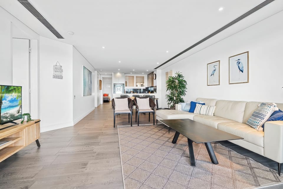 Open plan living, dining and kitchen