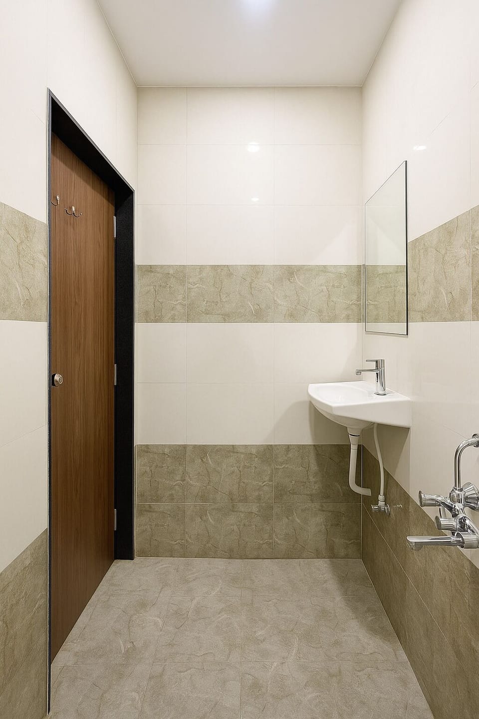 Shower, free toiletries, bathrobes, slippers