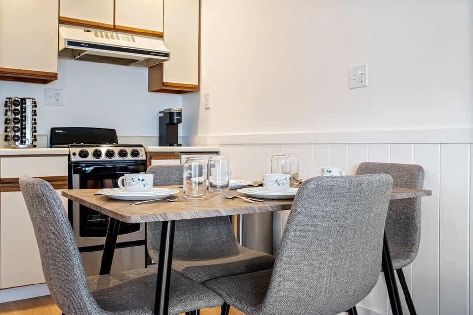 Make mealtime memories together at the dining table, seating 4