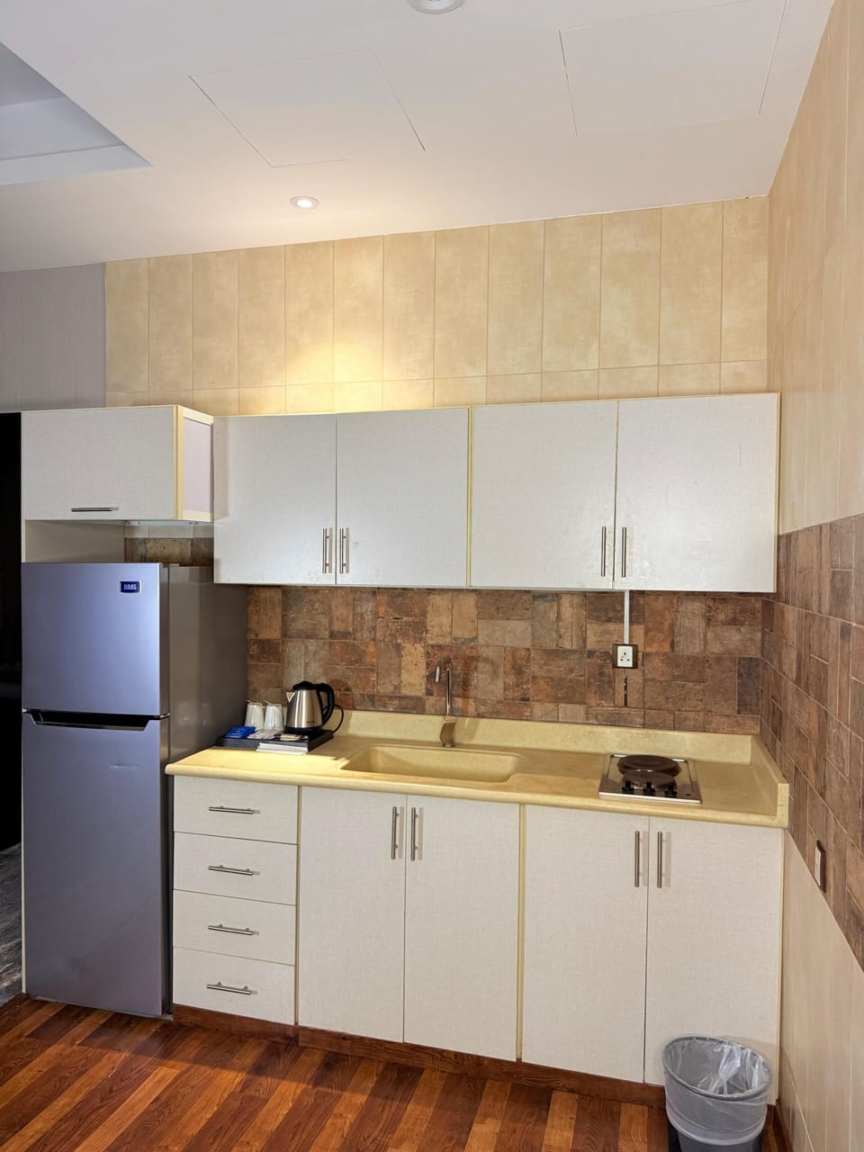 Private kitchenette