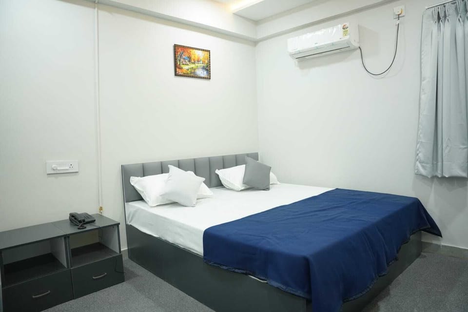 Comfort Room | Free WiFi