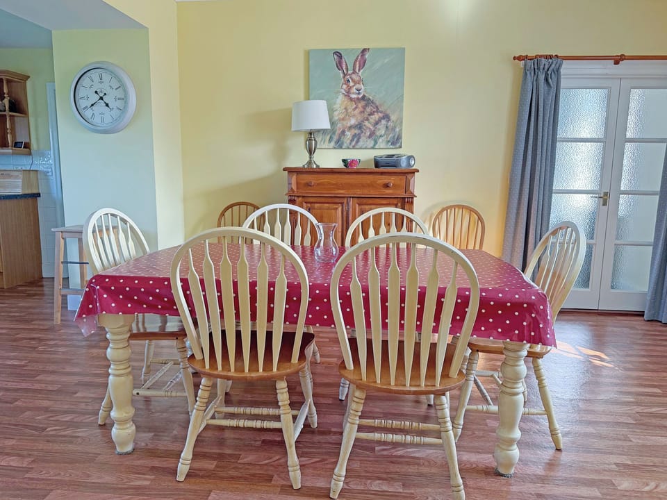 Spacious kitchen dining area | Thelma&rsquo;s House - Elwick Farm Holiday Cottages, Belford