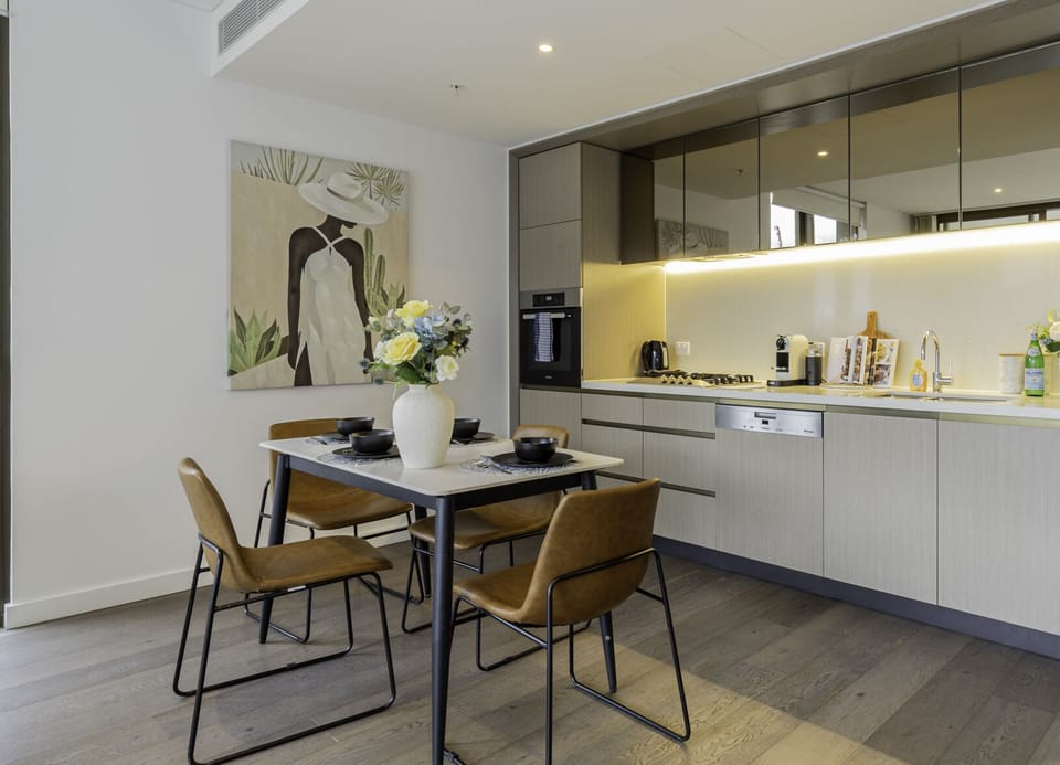 Apartment, 2 Bedrooms (NHA081-1709) | In-room dining
