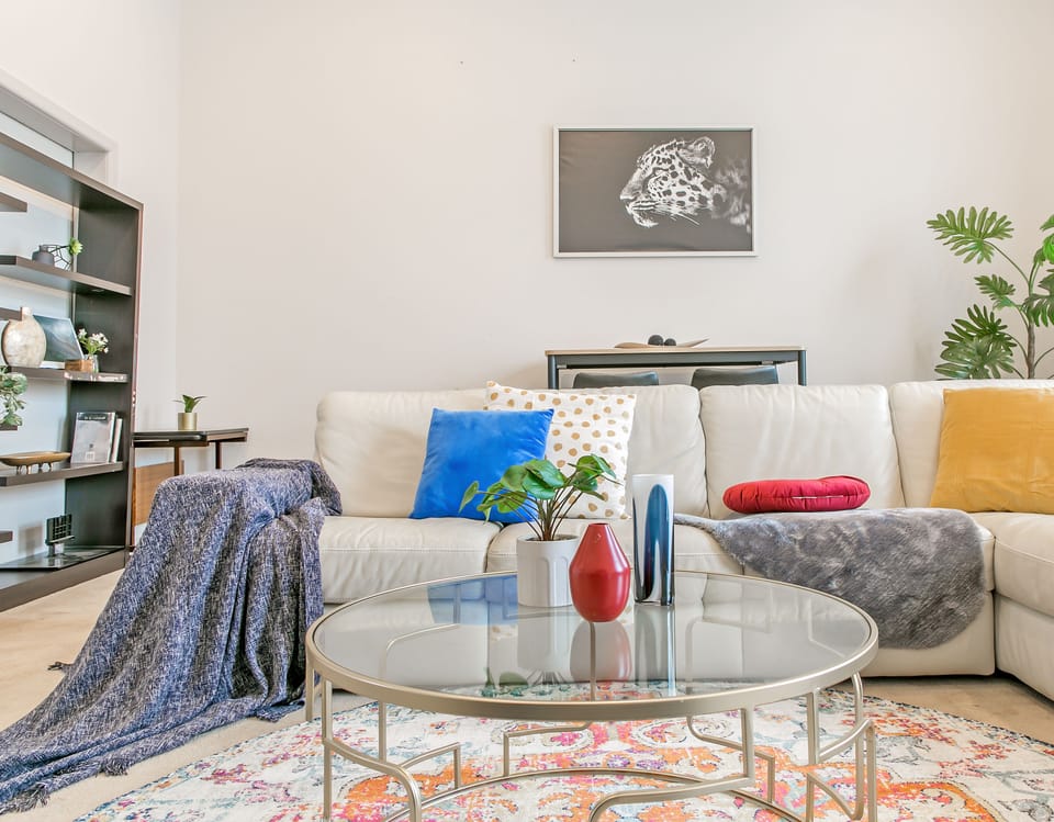 Classic Apartment, 2 Bedrooms (NLE367) | Living area | Flat-screen TV
