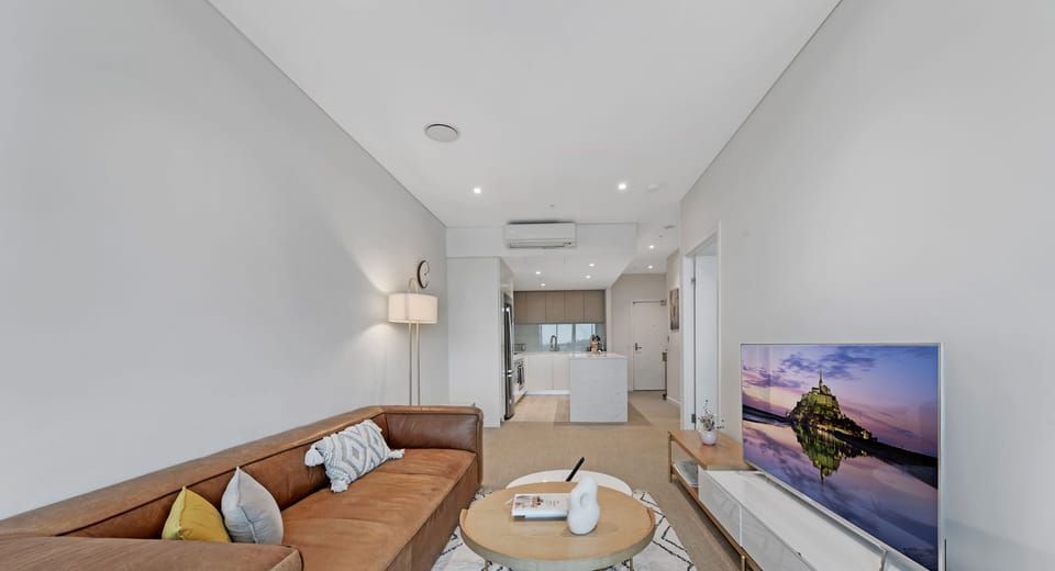 Apartment, 1 Bedroom (NWP017-1705) | Living area | Flat-screen TV