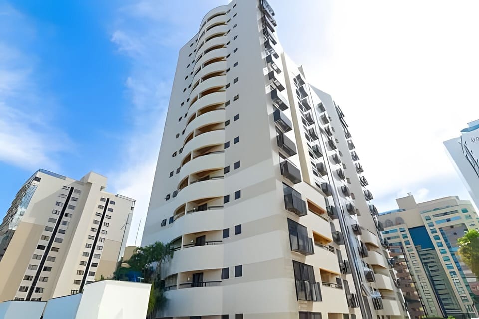 Basic Apartment | Exterior