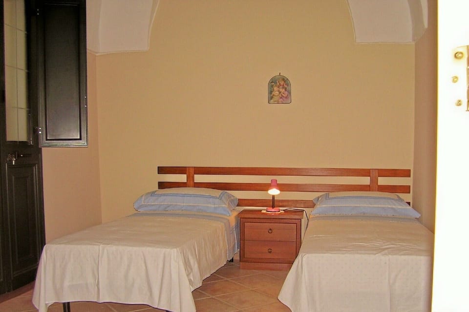 House, Patio | 2 bedrooms