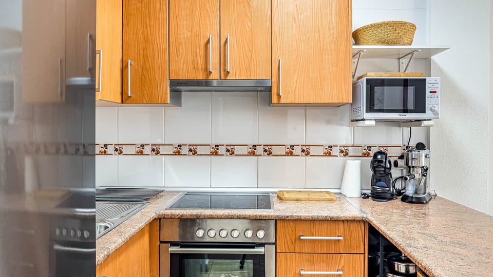Primavera apartment kitchen 02