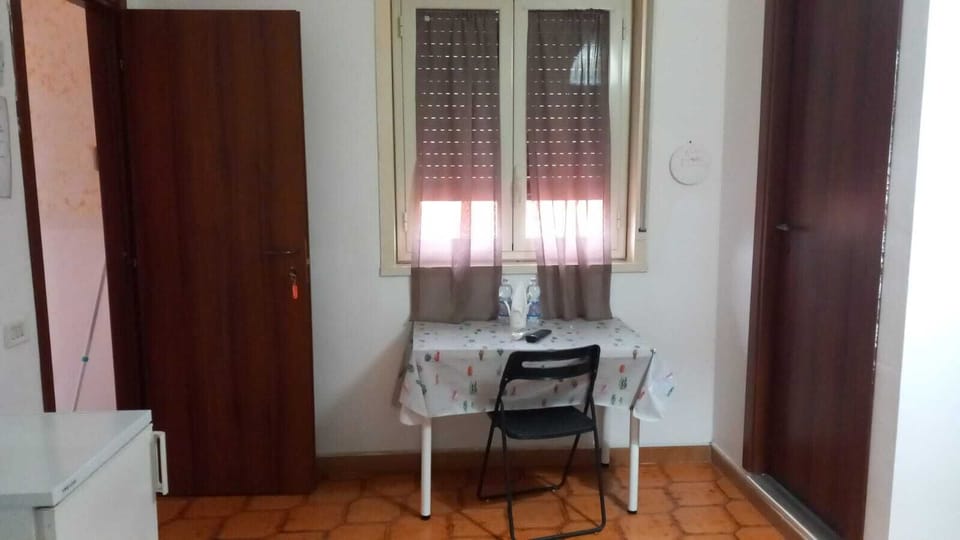 Comfort Quadruple Room, City View | Desk, WiFi (free)