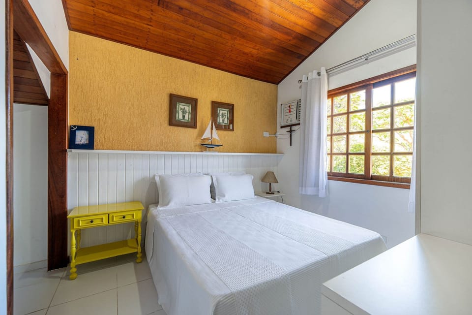 Villa | 4 bedrooms, individually furnished, blackout drapes, iron/ironing board