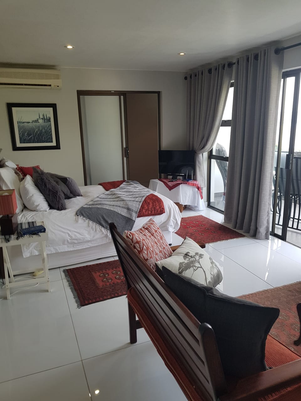 Luxury Double or Twin Room, Balcony, Lake View | In-room safe, blackout drapes, free WiFi