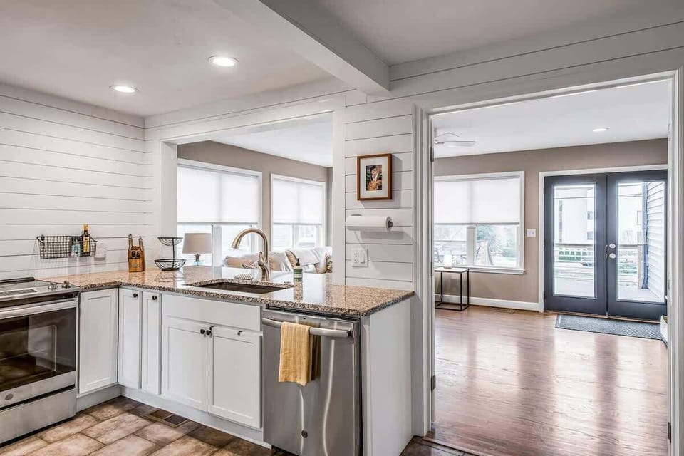 Cook up your favorites in a fully equipped, modern kitchen.

