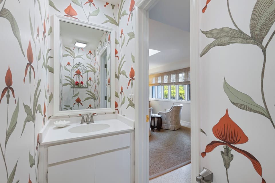 Half bathroom on the first floor