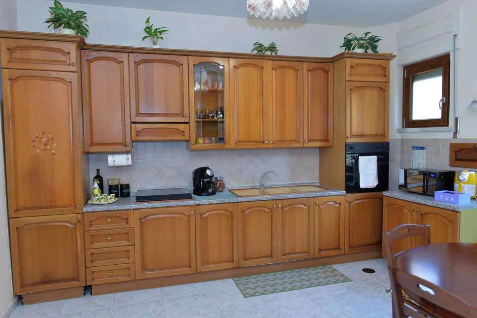 Comfort Apartment, Balcony, Partial Sea View | Private kitchen | Espresso maker, electric kettle