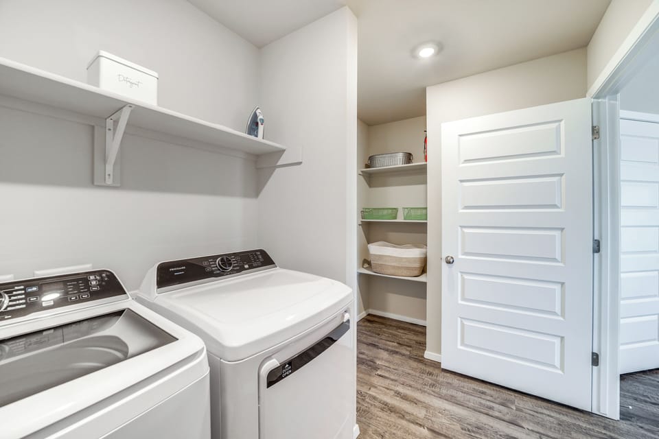 Washer & Dryer