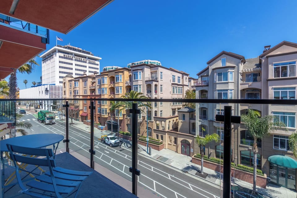 Private balcony with views of Balboa Park and Coronado Bridge