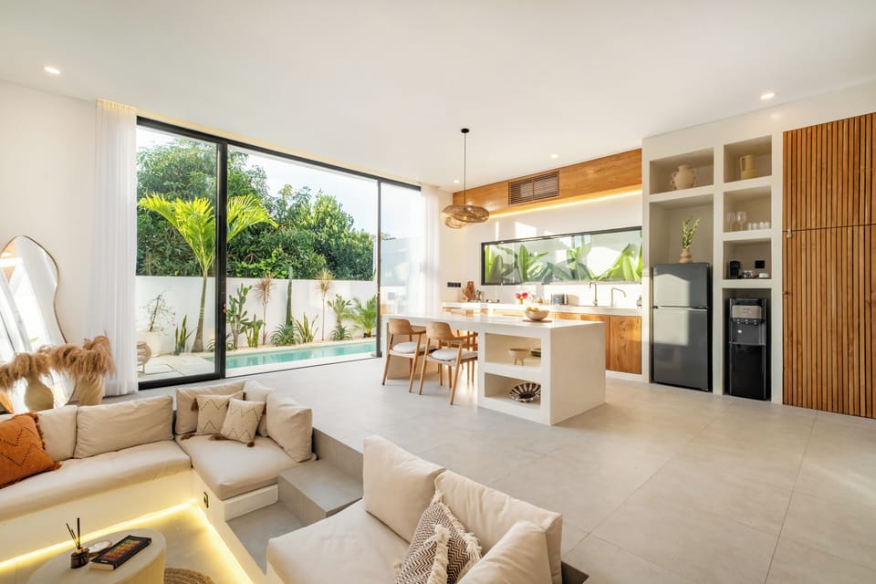 Villa, 1 King Bed, Patio, Pool View | Living room | 34-inch TV with cable channels