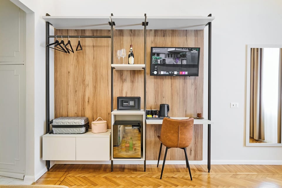 1 bedroom, desk, free WiFi