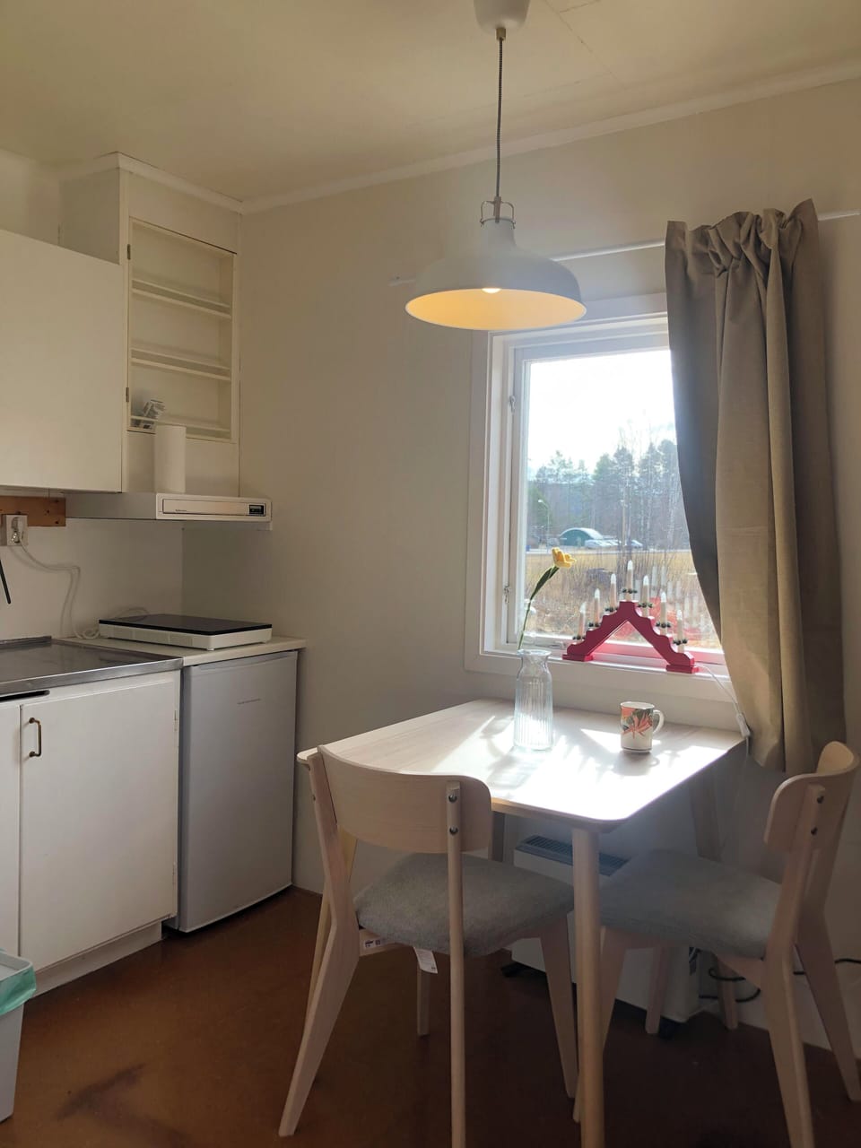 Basic Cottage, Mountain View | Private kitchen | Coffee/tea maker, electric kettle