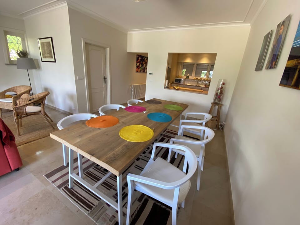 House | Dining