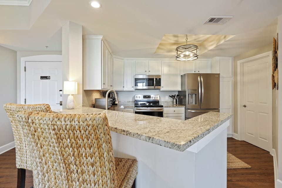 3302 Windsor Court South | Kitchen - 3302 Windsor Court South | Kitchen