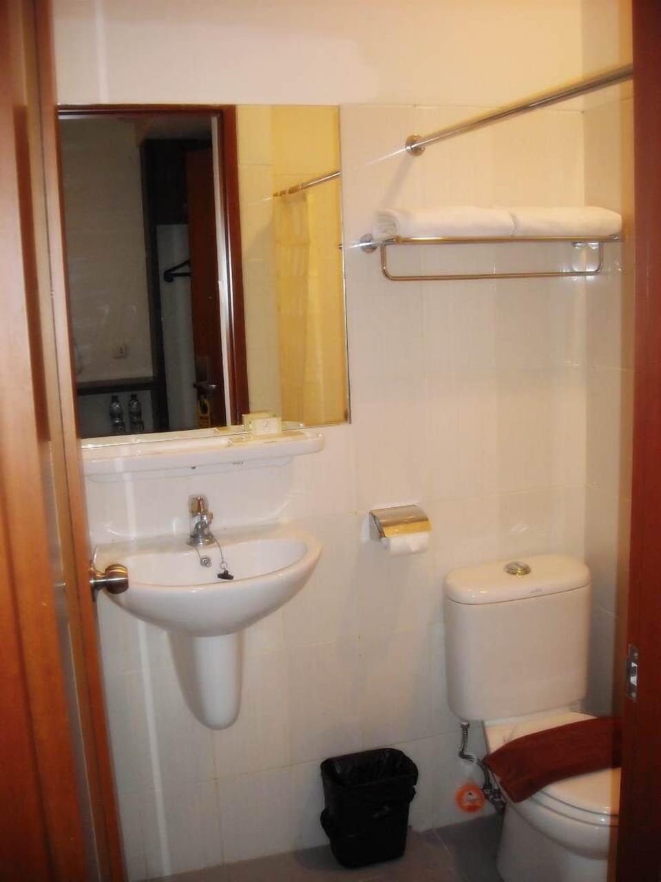 Superior Twin Room | Bathroom